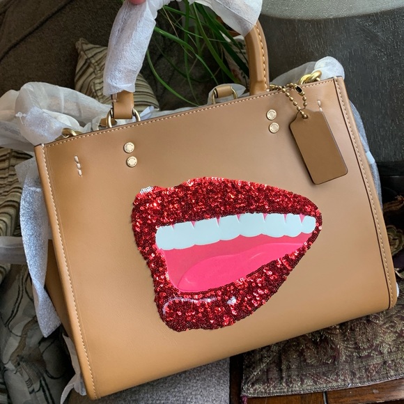 Authentic COACH 1941 glovetanned leather sequins lips satch/should/Crosby - Picture 4 of 16